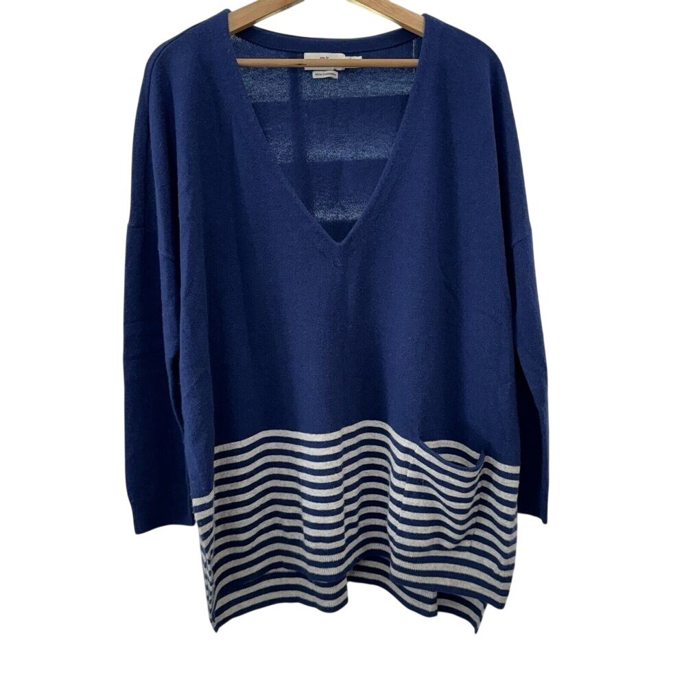 Vineyard Vines Sweater Womens M Blue Stripe Cashmere Wool Cozy Preppy